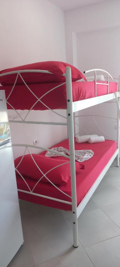 קסאמיל Arjan Dyli Guesthouse חדר תמונה
